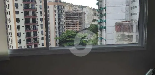 Sala Comercial à venda, 29m² no Santa Rosa, Niterói