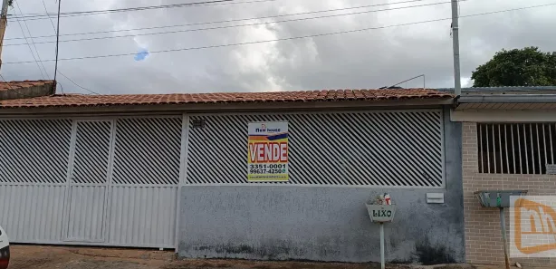Casa com 5 Quartos à venda, 139m² no Taguatinga Norte, Brasília
