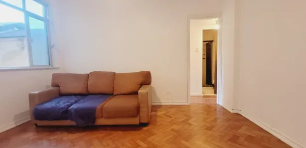 Apartamento com 2 Quartos para alugar, 70m² no Laranjeiras, Rio de Janeiro