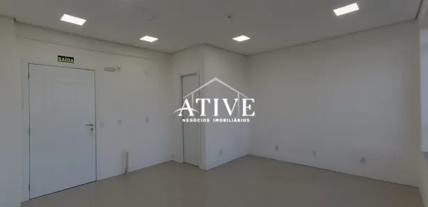 Sala Comercial para alugar, 35m² no Centro, Gravataí