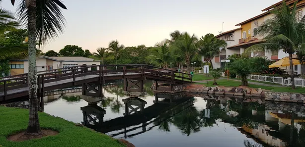 Casa de Condomínio com 2 Quartos à venda, 84m² no Portão, Lauro de Freitas