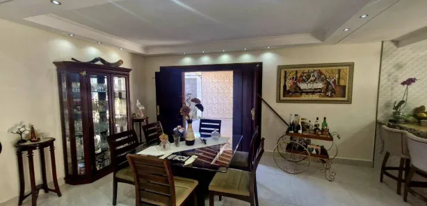 Casa com 4 Quartos à venda, 400m² no Guaiúba, Guarujá
