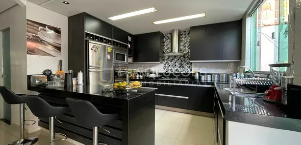 Sobrado com 3 Quartos à venda, 300m² no Setor Norte, Brasília
