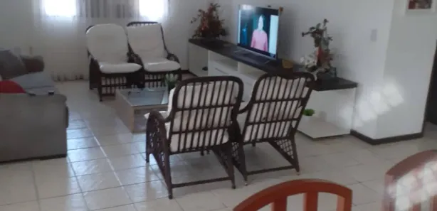 Sobrado com 4 Quartos à venda, 288m² no Ponta Negra, Natal
