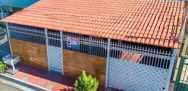 Casa com 3 Quartos à venda, 220m² no Setor Leste, Brasília