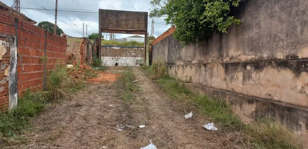Lote/Terreno à venda, 10000m² no Dois Córregos, Dois Córregos