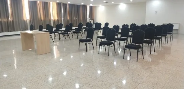 Ponto Comercial para alugar, 230m² no Taquara, Rio de Janeiro