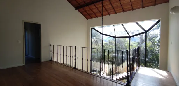 Casa de Condomínio com 4 Quartos para alugar, 200m² no Samambaia, Petrópolis