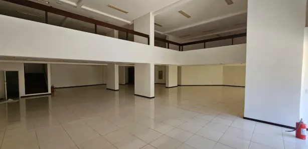 Ponto Comercial para alugar, 760m² no Caminho das Árvores, Salvador