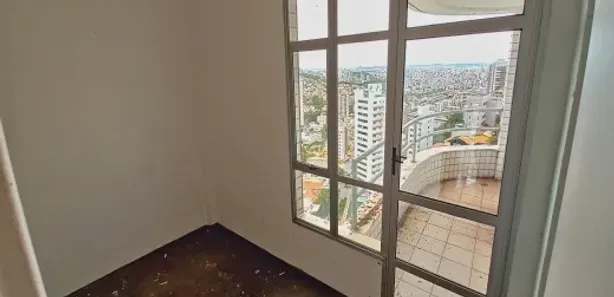 Sala Comercial à venda, 151m² no Santa Lúcia, Belo Horizonte