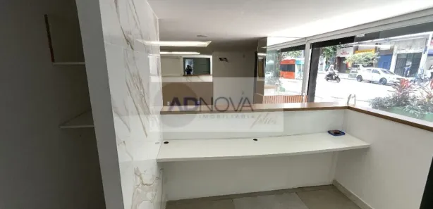Ponto Comercial para alugar, 104m² no Copacabana, Rio de Janeiro