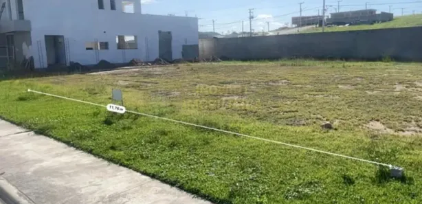 Lote/Terreno à venda, 276m² no Centro, São Pedro da Aldeia