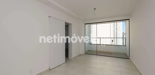 Apartamento com 2 Quartos à venda, 65m² no Santo Antônio, Belo Horizonte