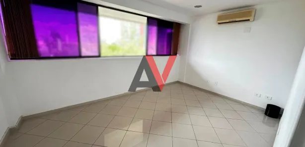 Sala Comercial à venda, 51m² no Pina, Recife