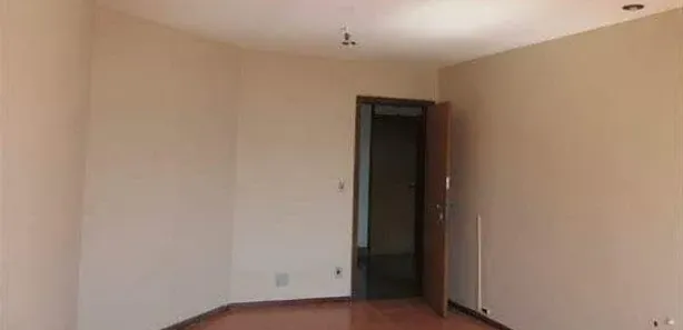Sala Comercial para alugar, 47m² no Santa Efigênia, Belo Horizonte