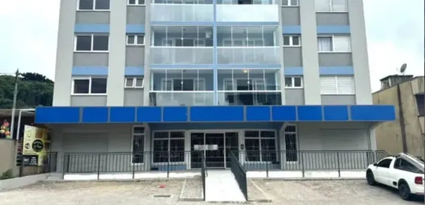 Imóvel Comercial com 1 Quarto para alugar, 80m² no Cruzeiro, Caxias do Sul