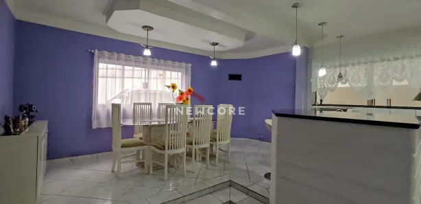 Sobrado com 4 Quartos à venda, 360m² no Vila Santa Rosa, Guarujá