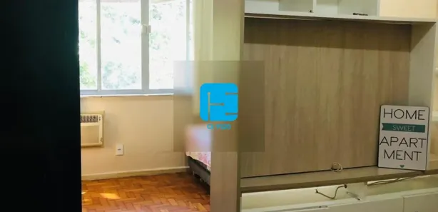 Kitnet com 1 Quarto para alugar, 25m² no Catete, Rio de Janeiro