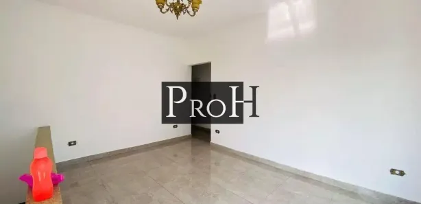 Sobrado com 3 Quartos para alugar, 256m² no Piraporinha, Diadema