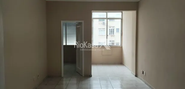 Apartamento com 3 Quartos para alugar, 87m² no Copacabana, Rio de Janeiro