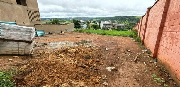 Lote/Terreno à venda, 852m² no Alphaville Vespasiano, Vespasiano