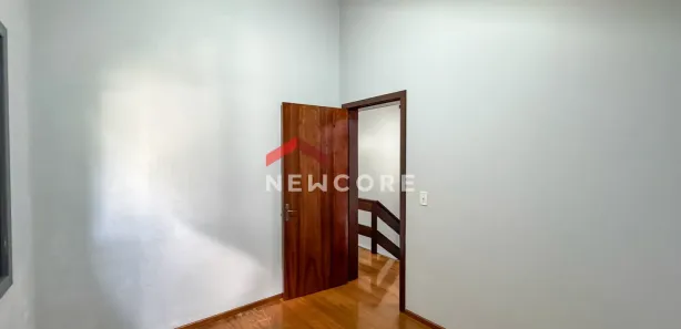 Casa de Condomínio com 3 Quartos à venda, 137m² no Planalto, Gramado