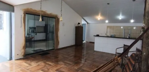 Casa com 3 Quartos à venda, 130m² no Loteamento Tarcila do Amaral, Campo Grande