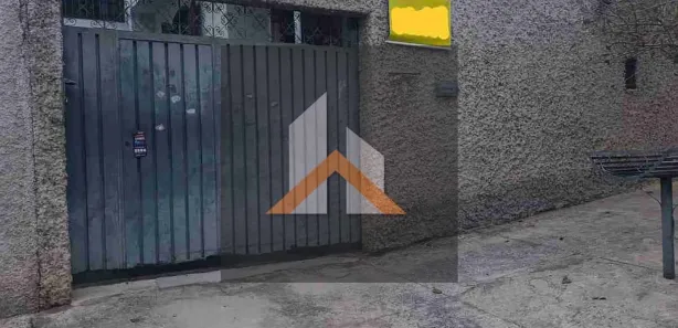Casa com 3 Quartos para alugar, 200m² no Paraíso, Belo Horizonte