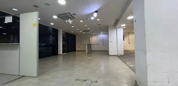 Ponto Comercial para alugar, 140m² no Savassi, Belo Horizonte