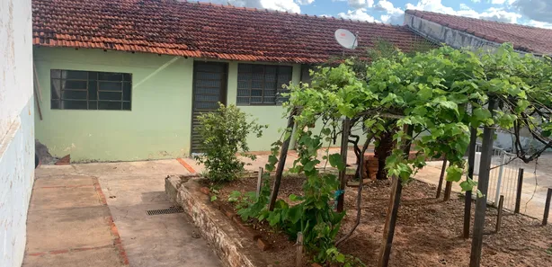 Casa com 3 Quartos à venda, 201m² no Jardim Sao Paulo, Brotas