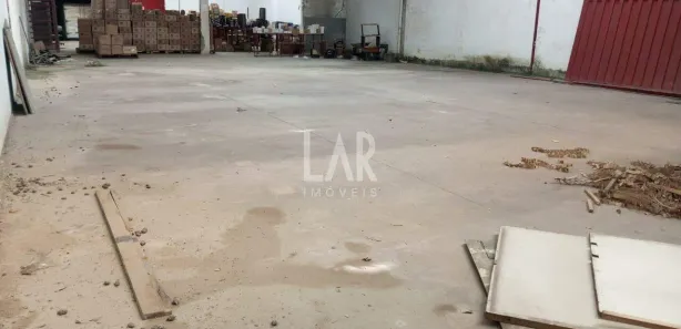 Galpão/Depósito/Armazém para alugar, 950m² no Suzana, Belo Horizonte