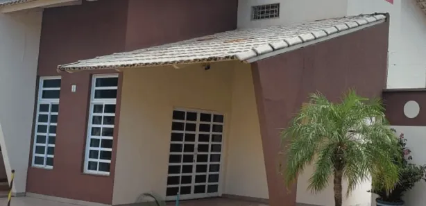 Casa de Condomínio com 3 Quartos à venda, 250m² no Plano Diretor Sul, Palmas