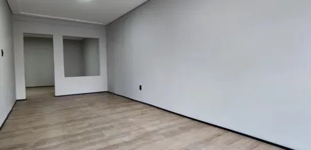 Sala Comercial à venda, 61m² no São Pelegrino, Caxias do Sul