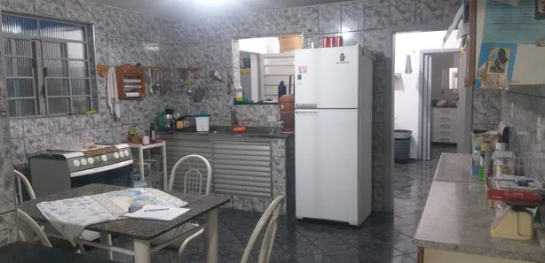 Casa com 4 Quartos à venda, 210m² no Parque Jaraguá, Taubaté