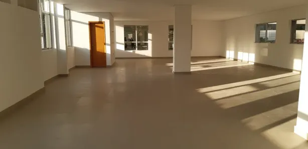 Sala Comercial para alugar, 300m² no Cruzeiro, Belo Horizonte
