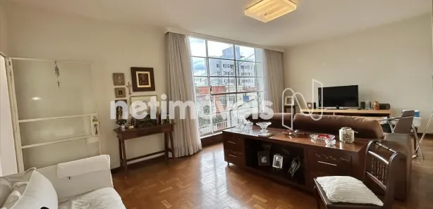 Casa com 5 Quartos para alugar, 206m² no São Pedro, Belo Horizonte
