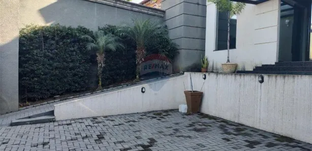 Sobrado com 10 Quartos para alugar, 320m² no Comiteco, Belo Horizonte