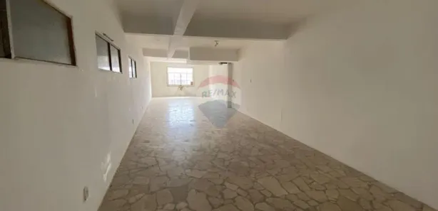 Ponto Comercial para alugar, 70m² no Liberdade, Salvador