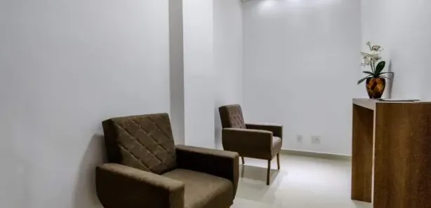 Sala Comercial para alugar, 35m² no Centro, Divinópolis