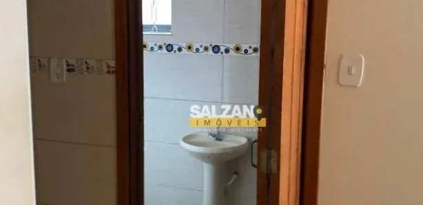 Sobrado com 2 Quartos para venda ou aluguel, 260m² no Parque São Luís, Taubaté