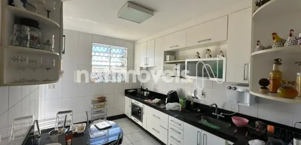 Casa com 4 Quartos à venda, 207m² no Dom Joaquim, Belo Horizonte