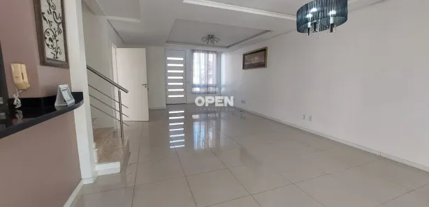 Sobrado com 3 Quartos para alugar, 230m² no Igara, Canoas