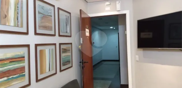 Sala Comercial à venda, 36m² no Centro, Mogi das Cruzes