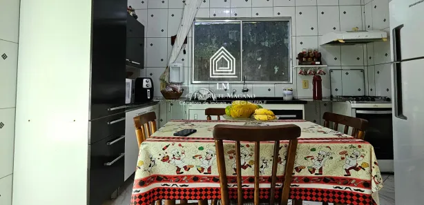 Casa com 2 Quartos à venda, 80m² no Jardim Las Palmas, Guarujá