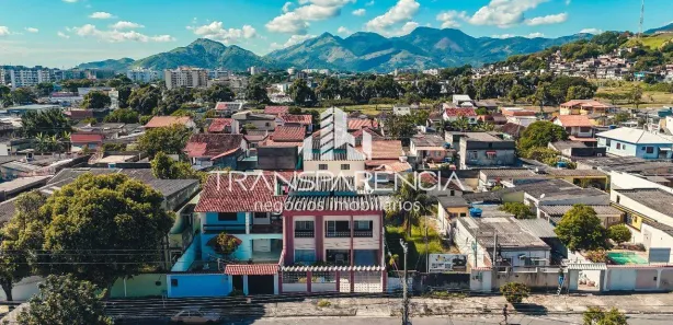Casa com 4 Quartos para alugar, 460m² no Campo Grande, Rio de Janeiro