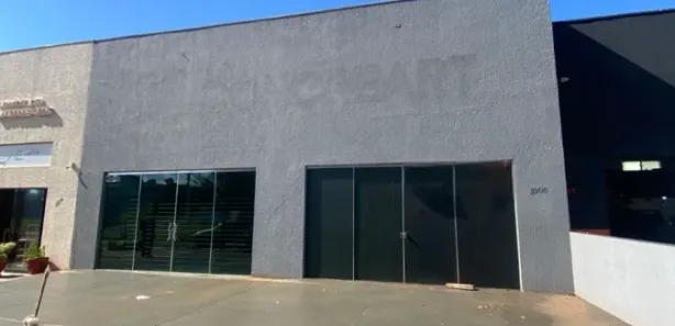 Sala Comercial para alugar, 183m² no Jardim Flora III, Campo Mourão