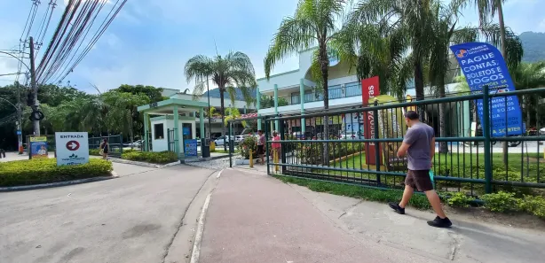 Ponto Comercial para alugar, 32m² no Vargem Pequena, Rio de Janeiro