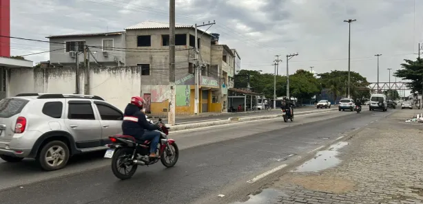 Galpão/Depósito/Armazém para alugar, 430m² no Praia do Siqueira, Cabo Frio