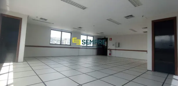 Sala Comercial para alugar, 90m² no Cruzeiro, Belo Horizonte