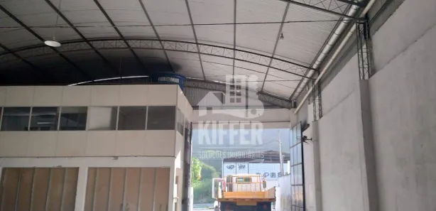 Galpão/Depósito/Armazém à venda, 550m² no Calaboca (Inoã), Maricá